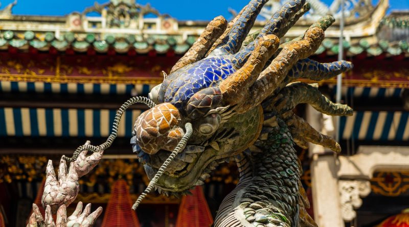 Dragon fountain of the Cantonese Assembly Hall